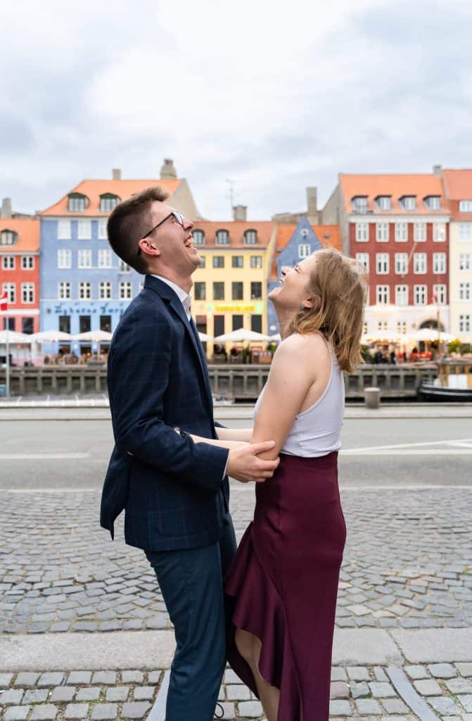wedding-proposal-copenhagen-captured-couple